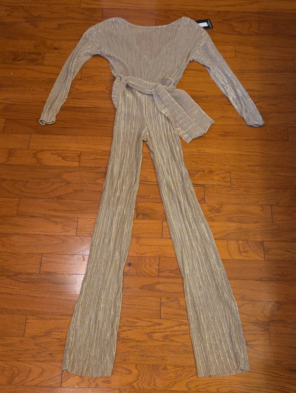 Pleated Metallic Mesh Long-Sleeve Jumpsuit with Waist Tie - Gold Sz6